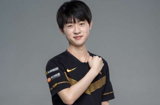 该赛事的举 该赛事的举