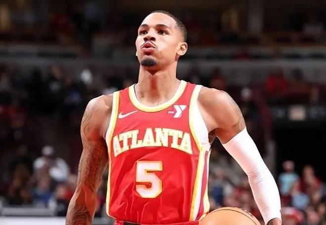 除了他自身 除了他自身