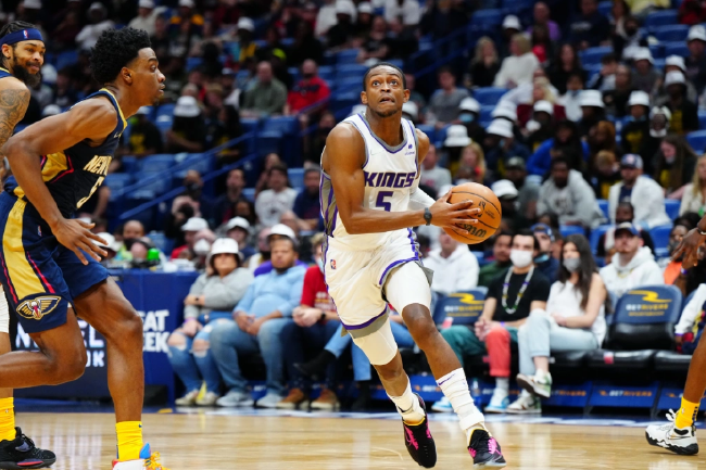 时曾一度缩 时曾一度缩