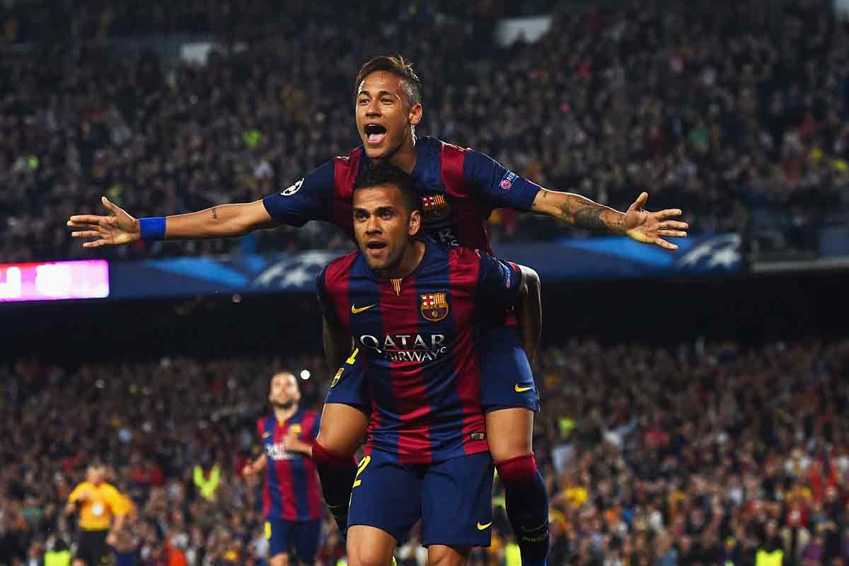 地用脚控球 地用脚控球