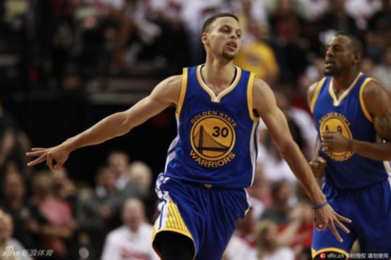 中遭遇了红 中遭遇了红