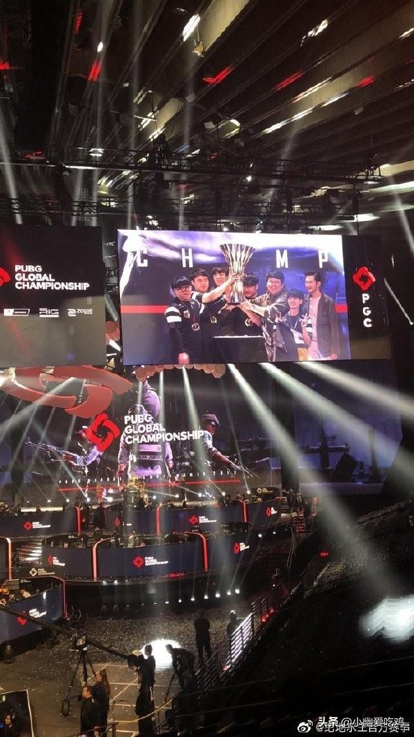 现强大压迫 现强大压迫